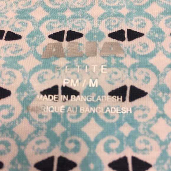 Alia - Petite Medium - Picture 5 of 5